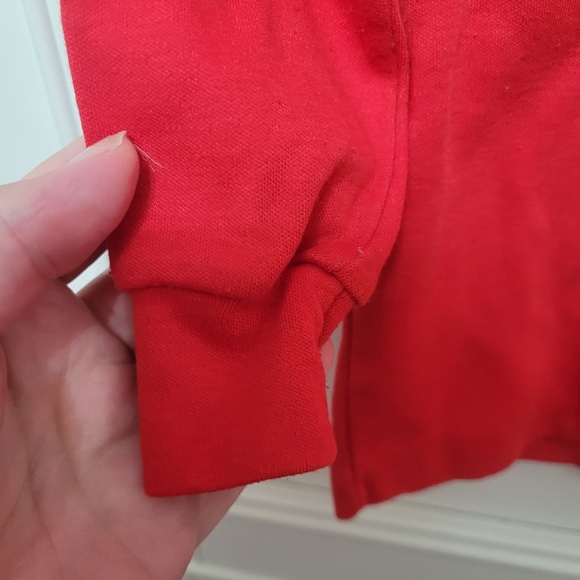 💥 3/$24 Vintage Red Turtleneck - Picture 2 of 5